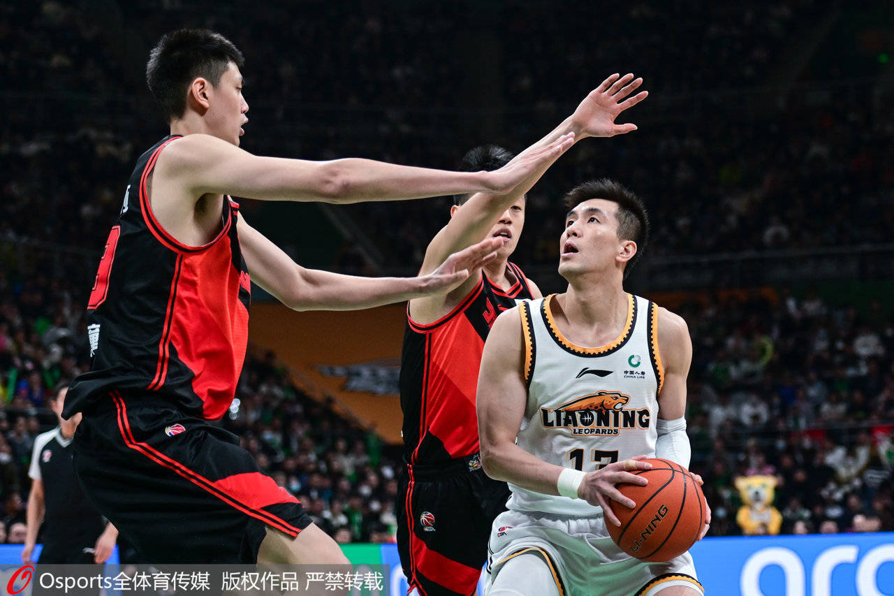 法国队力克印尼队，黄鸭组合关键制胜