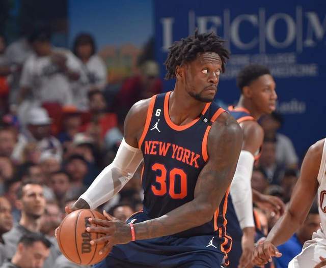 上海队险胜76人，米切尔惊艳四座