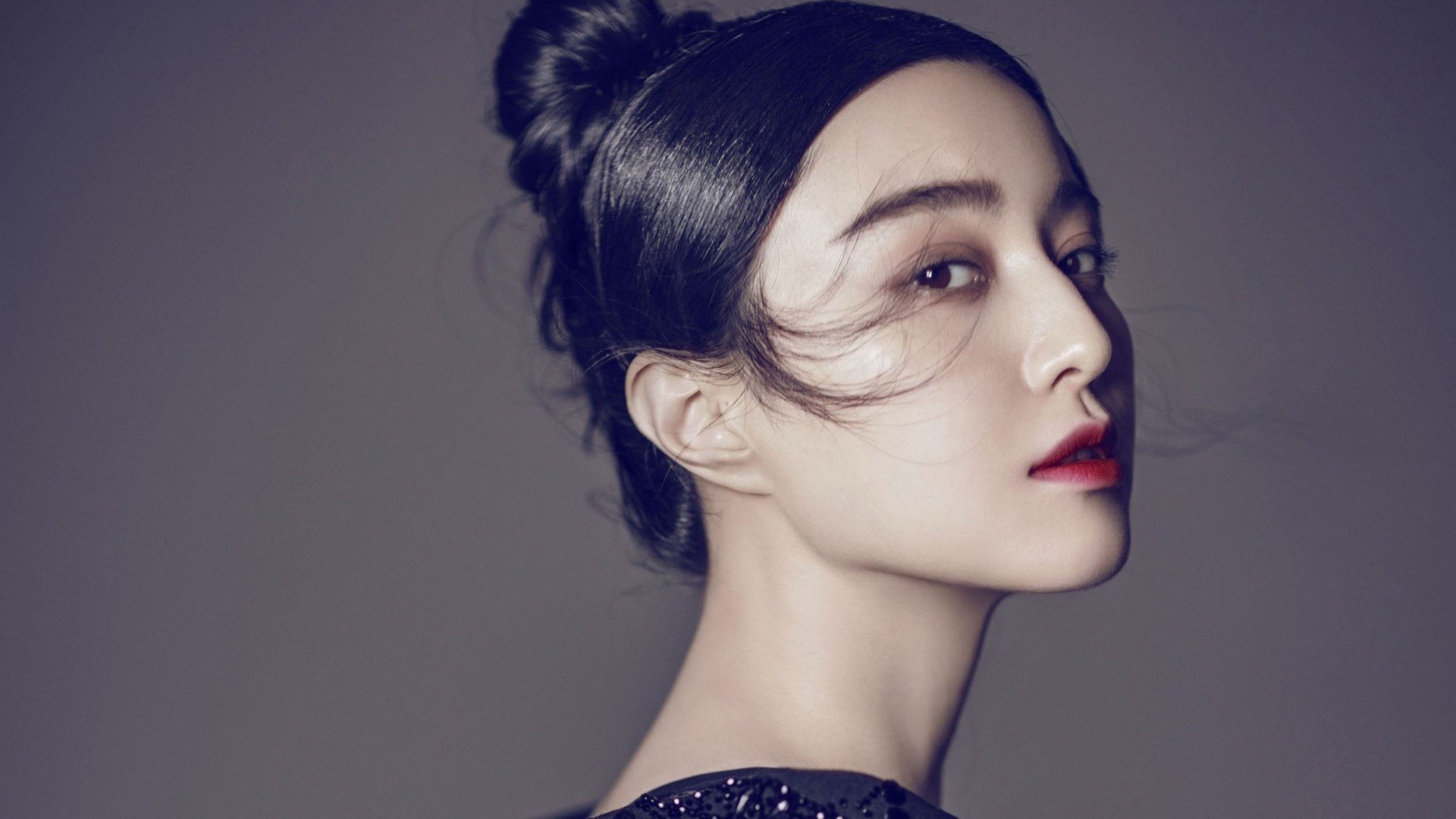 雷火电竞合作-风暴眼中的教科书，加维定义新秩序，亚特兰大颠覆旧王座